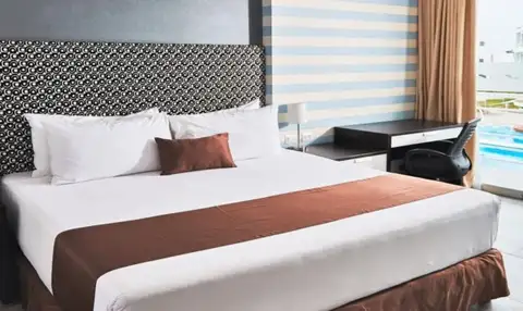 Suite Triple, Hotel VPX Asia 7