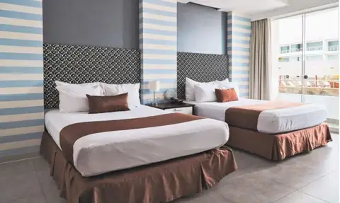 Suite Doble, Hotel VPX Asia 7